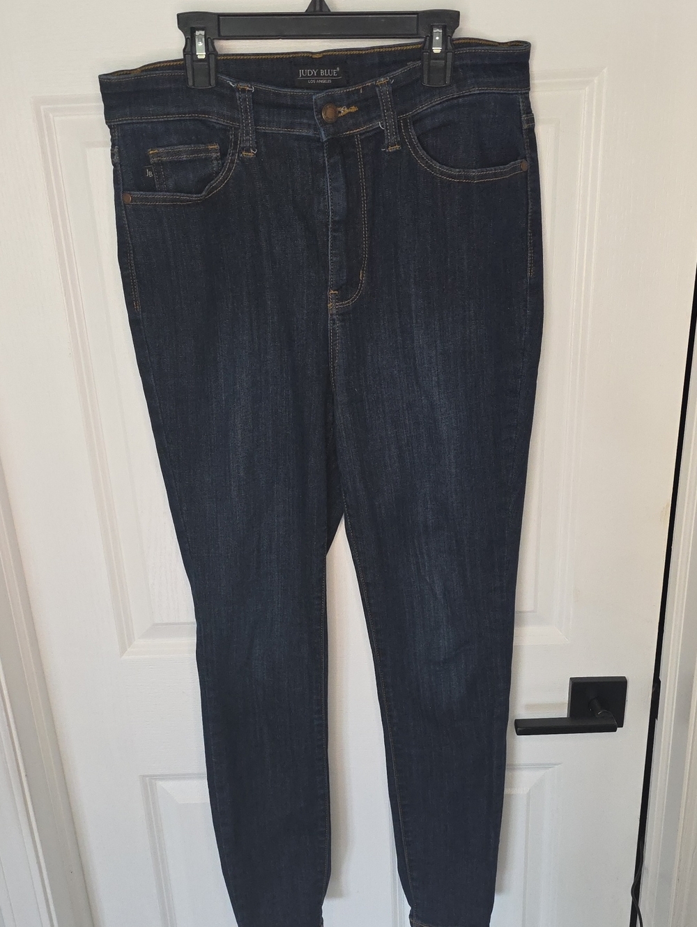 Judy Blue Women’s Dark Indigo Skinny Jeans